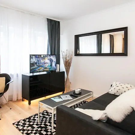 Ideal Short-term Near Frankfurt Apartmán Neu-Isenburg